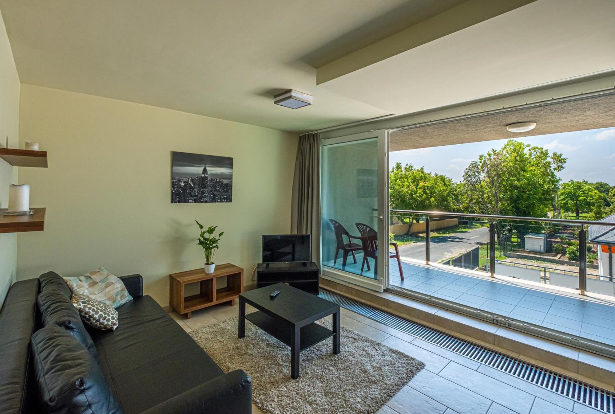 Hedon Brewery Apartments - 200 Meter To The Beach Balatonvilágos Extérieur photo